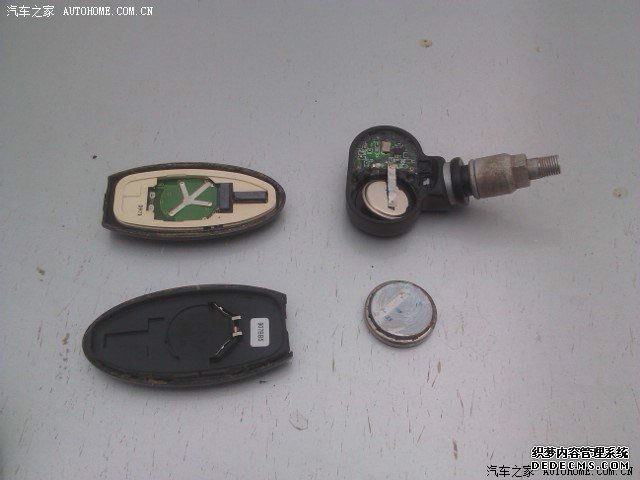內置胎壓監(jiān)測換電池